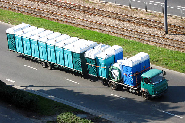 Best Porta potty rental near me  in Wood River, IL